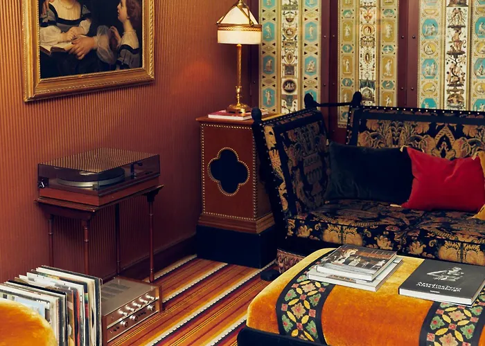 Hôtel Bourg Tibourg Paris